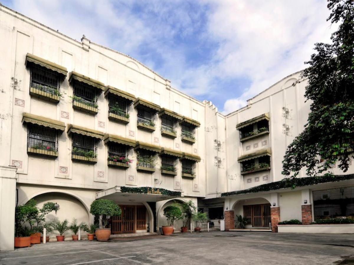 La Parilla Hotel Cabanatuan City Exterior photo